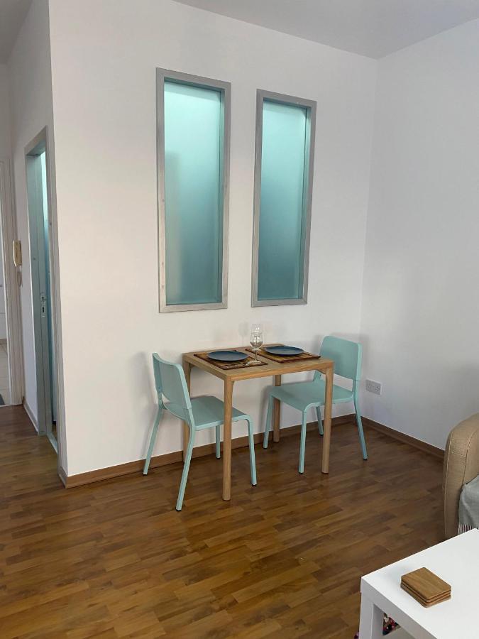 Lovely Studio Apartment In Pafos מראה חיצוני תמונה