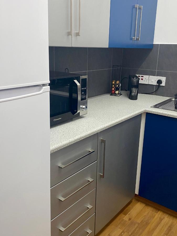Lovely Studio Apartment In Pafos מראה חיצוני תמונה