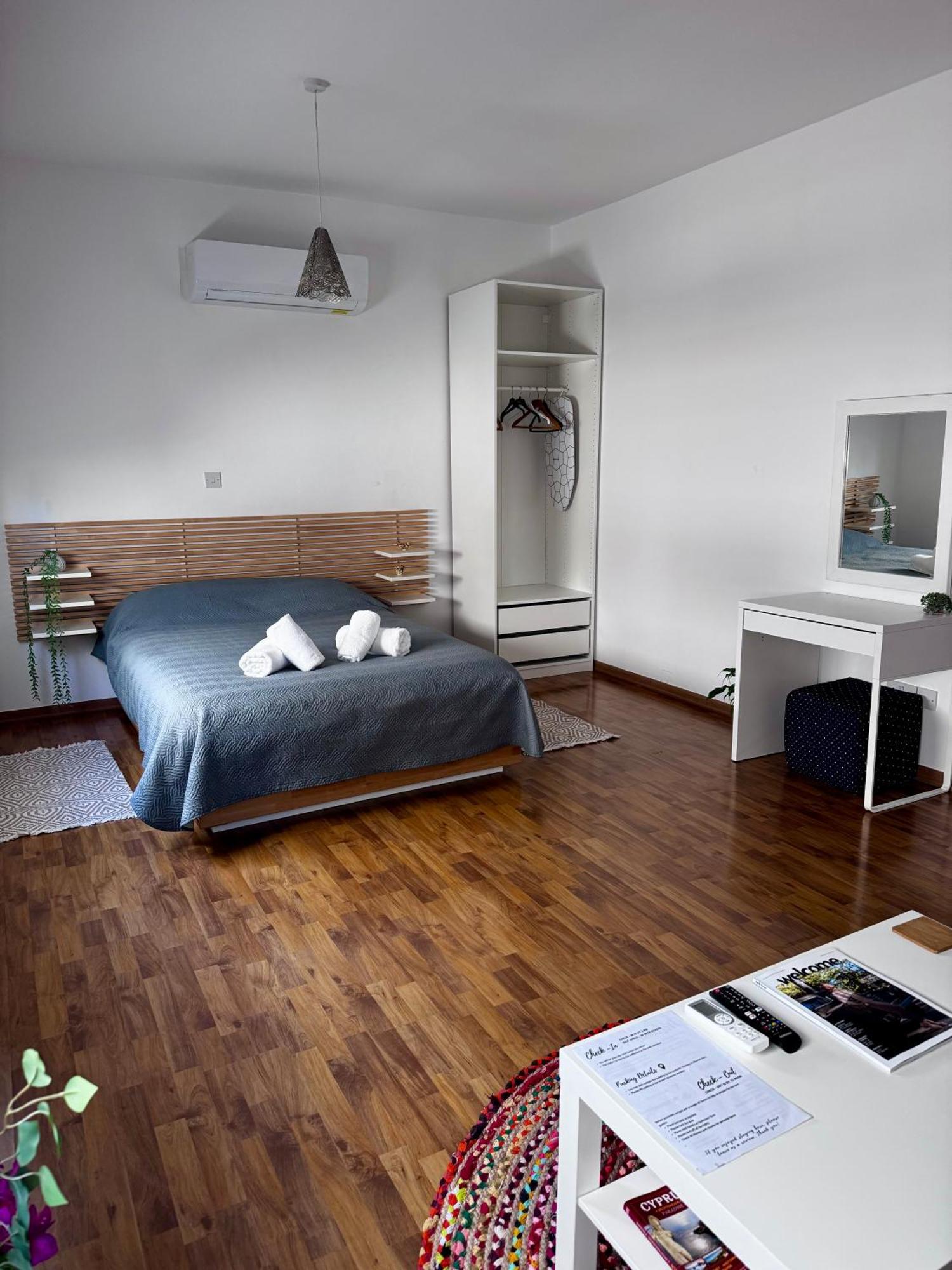 Lovely Studio Apartment In Pafos מראה חיצוני תמונה